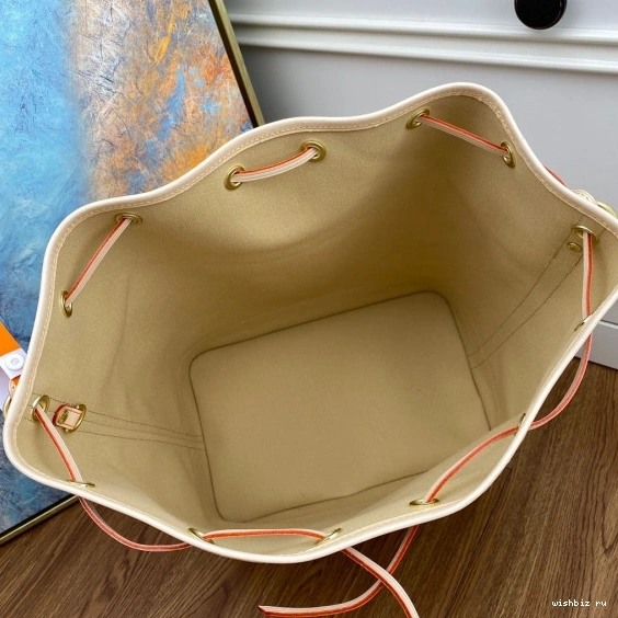 WIS NOÉ VUITTON LOUIS 0228